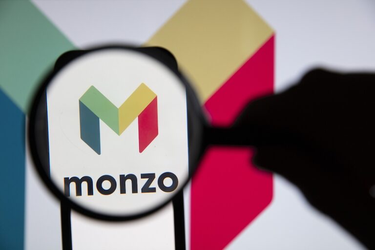 El neobanco británico Monzo obtiene beneficios y prepara la expansión en la UE