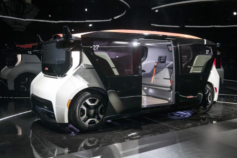 Cruise de GM abandona el robotaxi Origin y asume un cargo de 583 millones