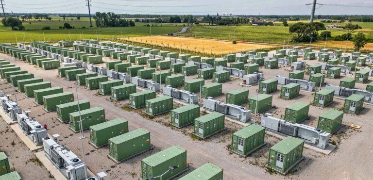 El almacenamiento de energía en EE. UU. pulveriza su objetivo de 2025 con más de 40 GW ya instalados