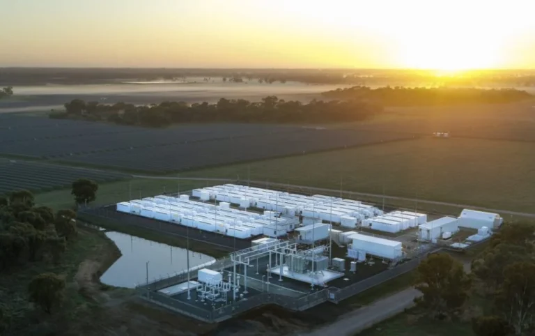 El negocio de almacenamiento de energía de Tesla se dispara y ya es más rentable que sus coches eléctricos