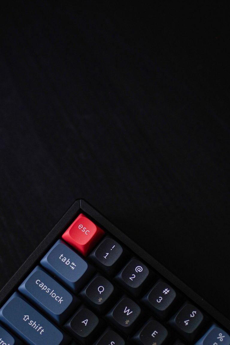 Keychron acierta con su teclado Q10 Alice