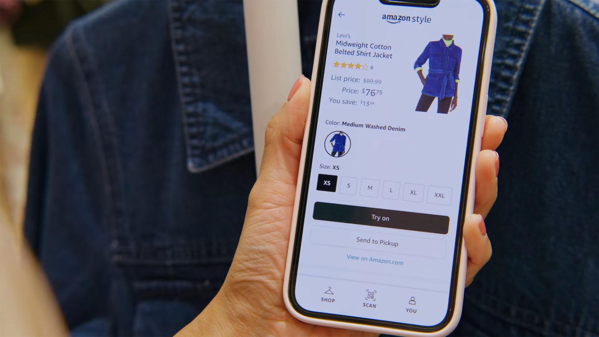Amazon flexiona su músculo minorista con una tienda de ropa física ...